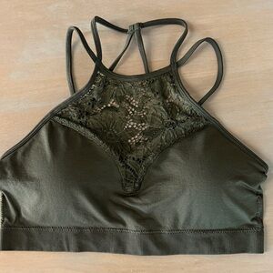 Zenana Outfitters Green Bra size L/XL